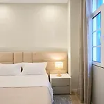 In - Heart With Rooftop 아파트 푼샬