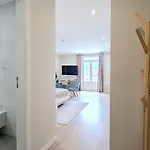 In - Heart With Rooftop Funchal