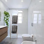 Daire In - Heart With Rooftop