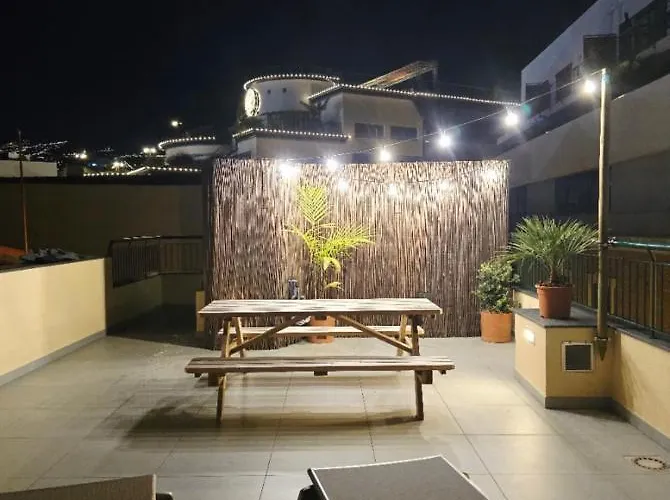 In - Heart With Rooftop * Funchal (Madeira)