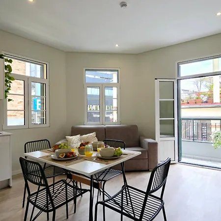In - Heart With Rooftop Apartamento *